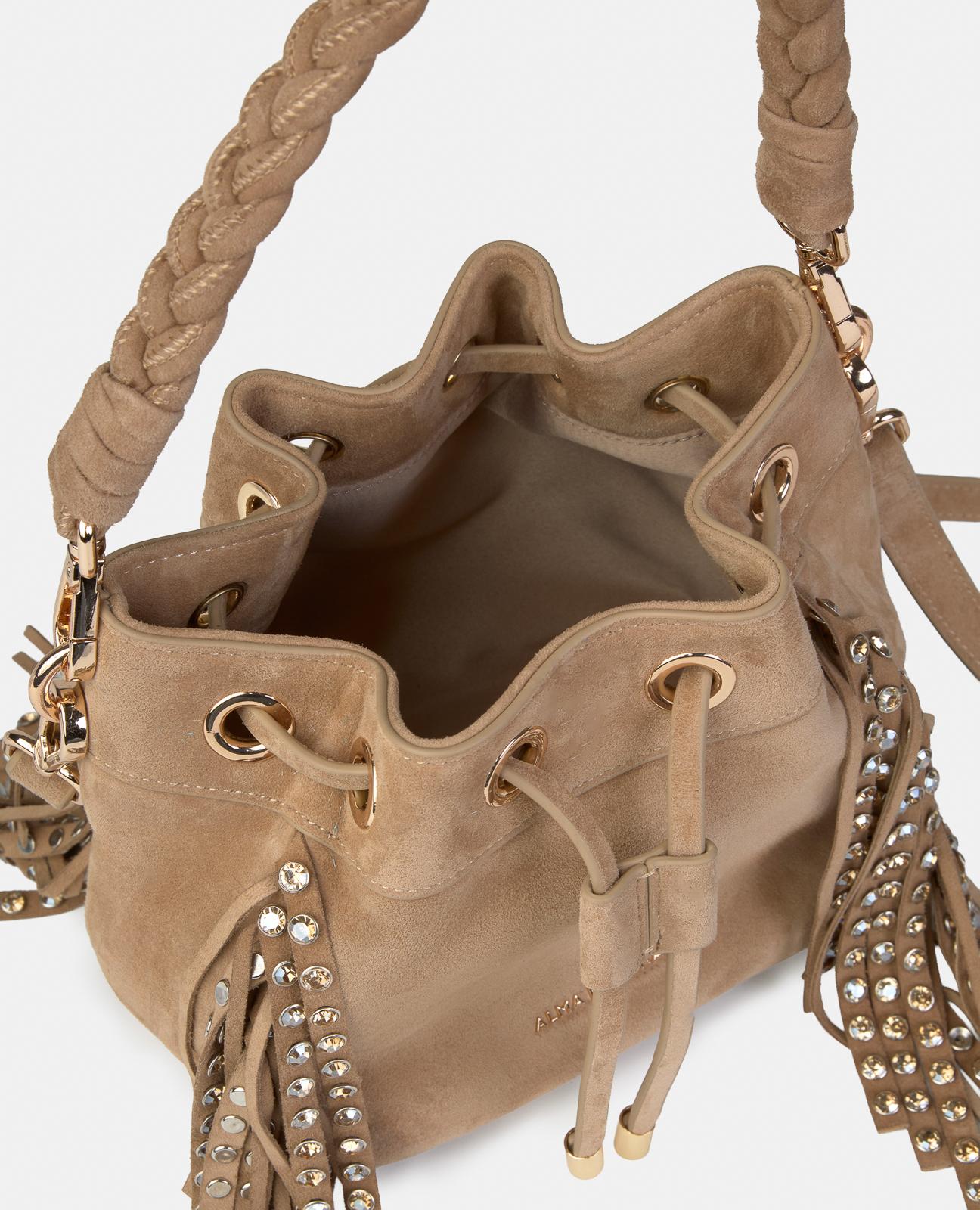 BOLSO DETALLES METÁLICOS