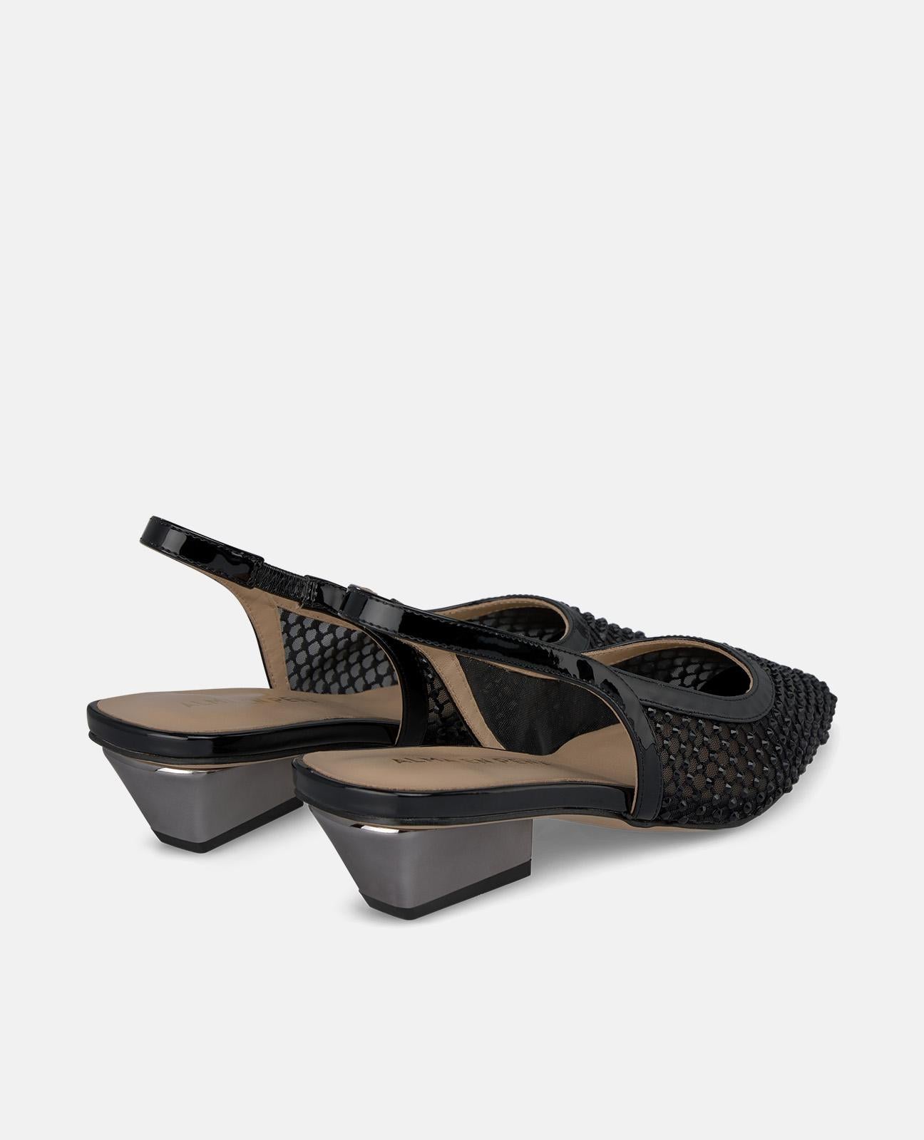 ZAPATO DESTALONADO DE MALLA