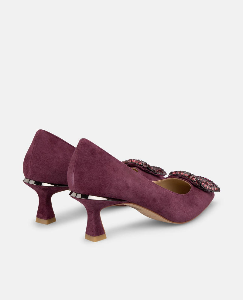 HALBSCHUH MIT VERZIERUNG