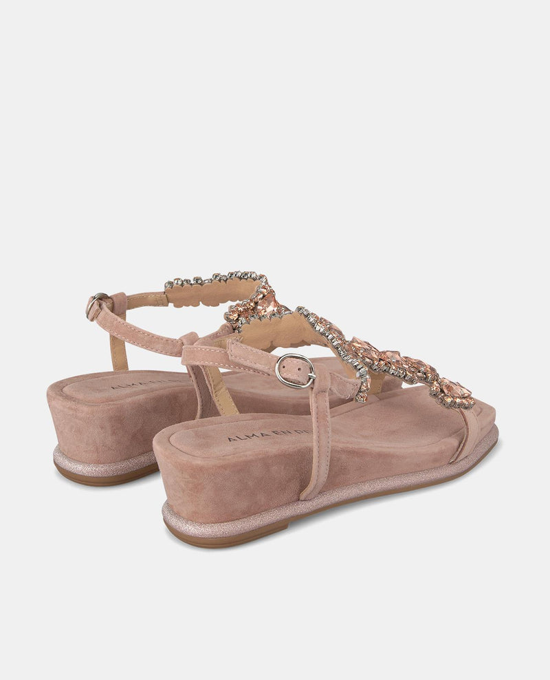 SANDALIA TIPO CUÑA PEDRERÍA