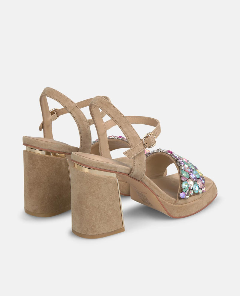FRONT BEADED SANDAL