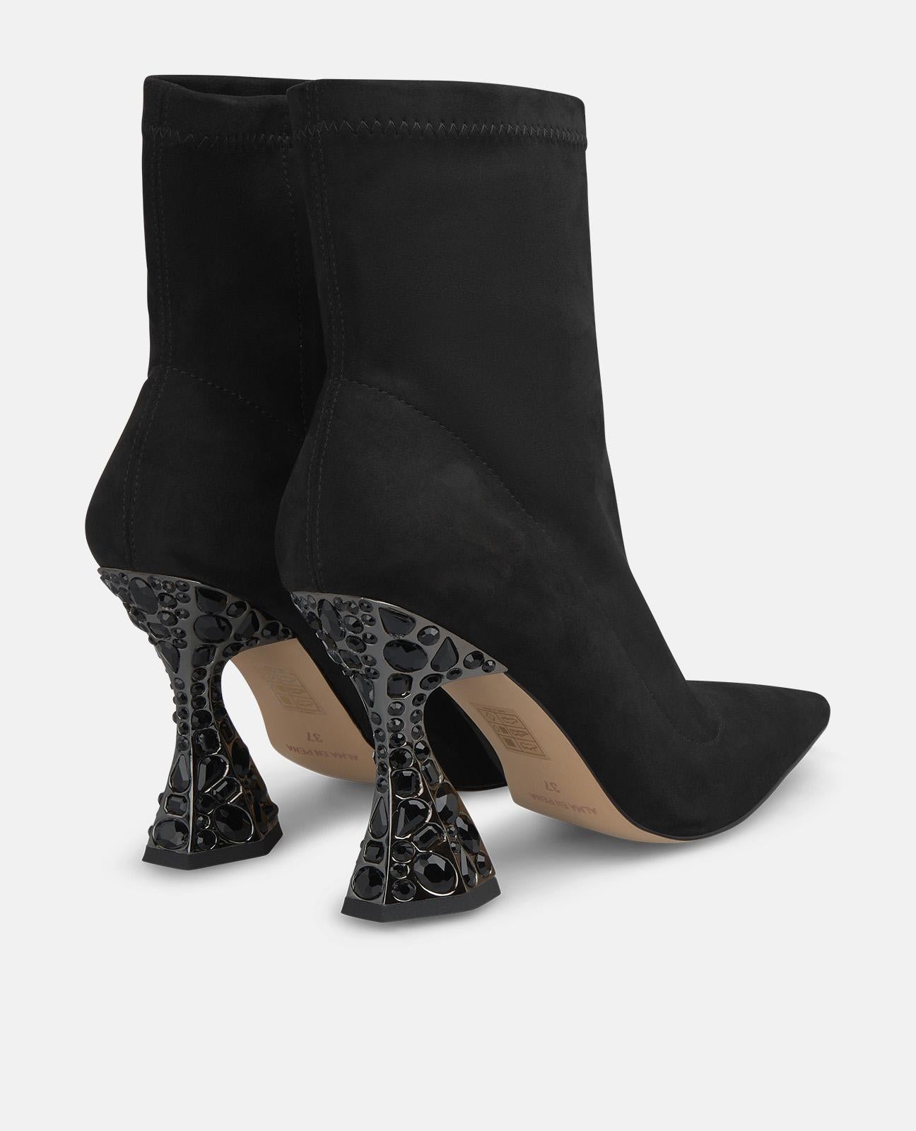 BOTÍN TACÓN EMBUDO PEDRERÍA