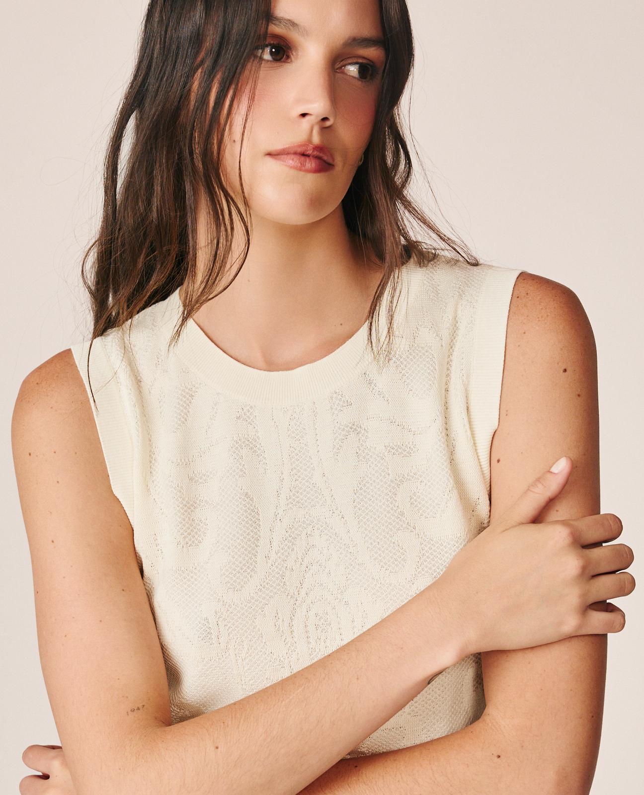 CHALECO PUNTO JACQUARD ARABESCOS