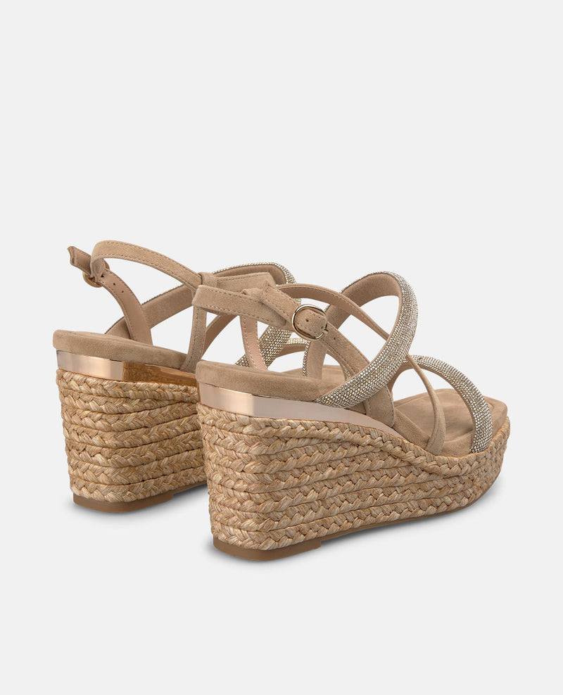SANDALIA CUÑA ESPARTO CUERPO TUBULAR