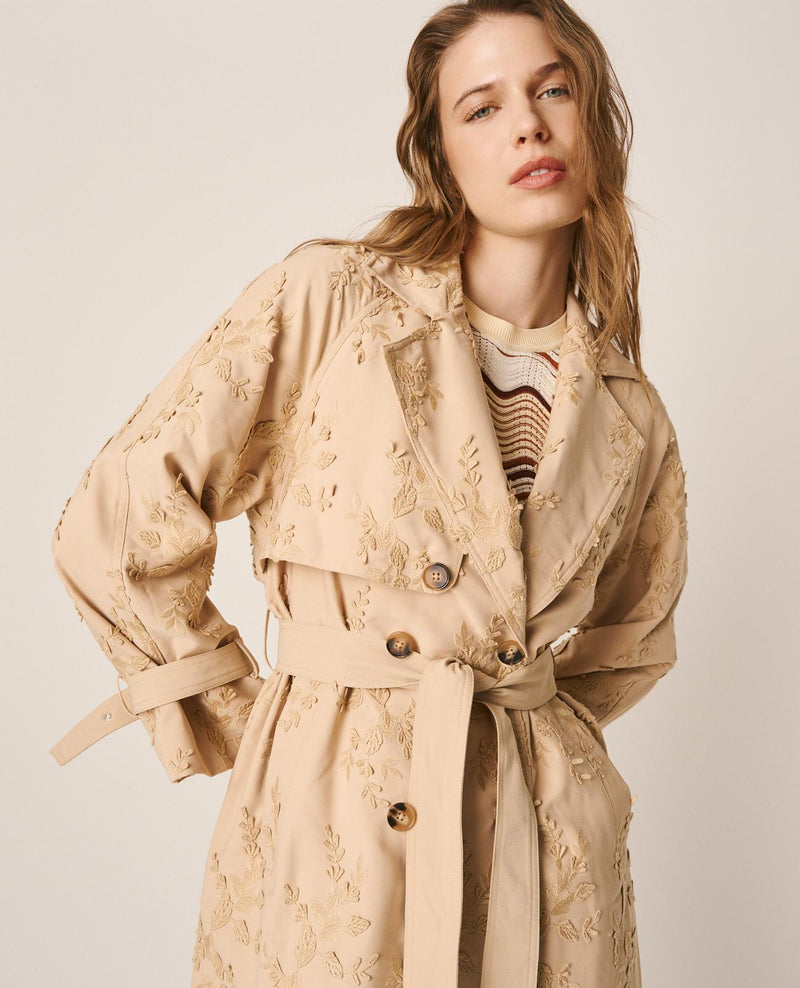 TRENCH BORDADO FLORAL