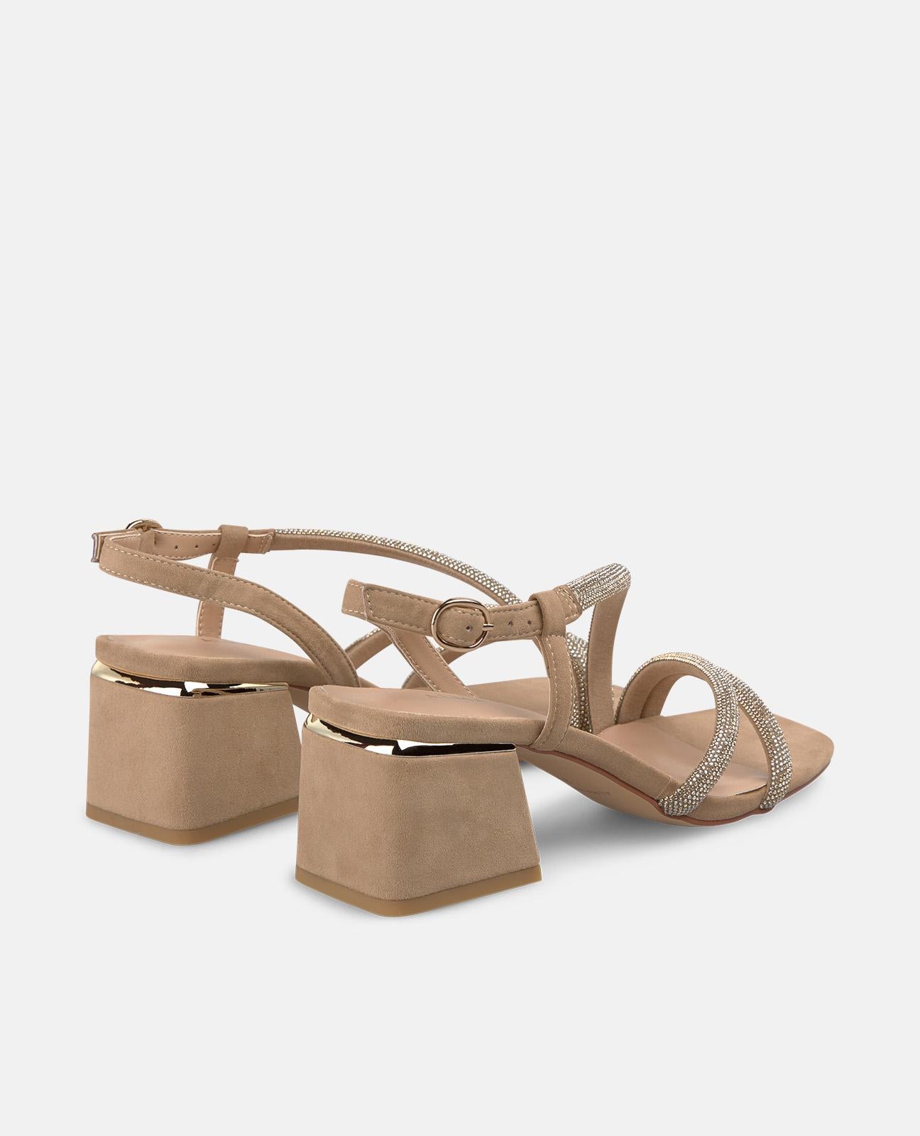 SANDÁLIA DE ALTURA MÉDIA TUBULAR