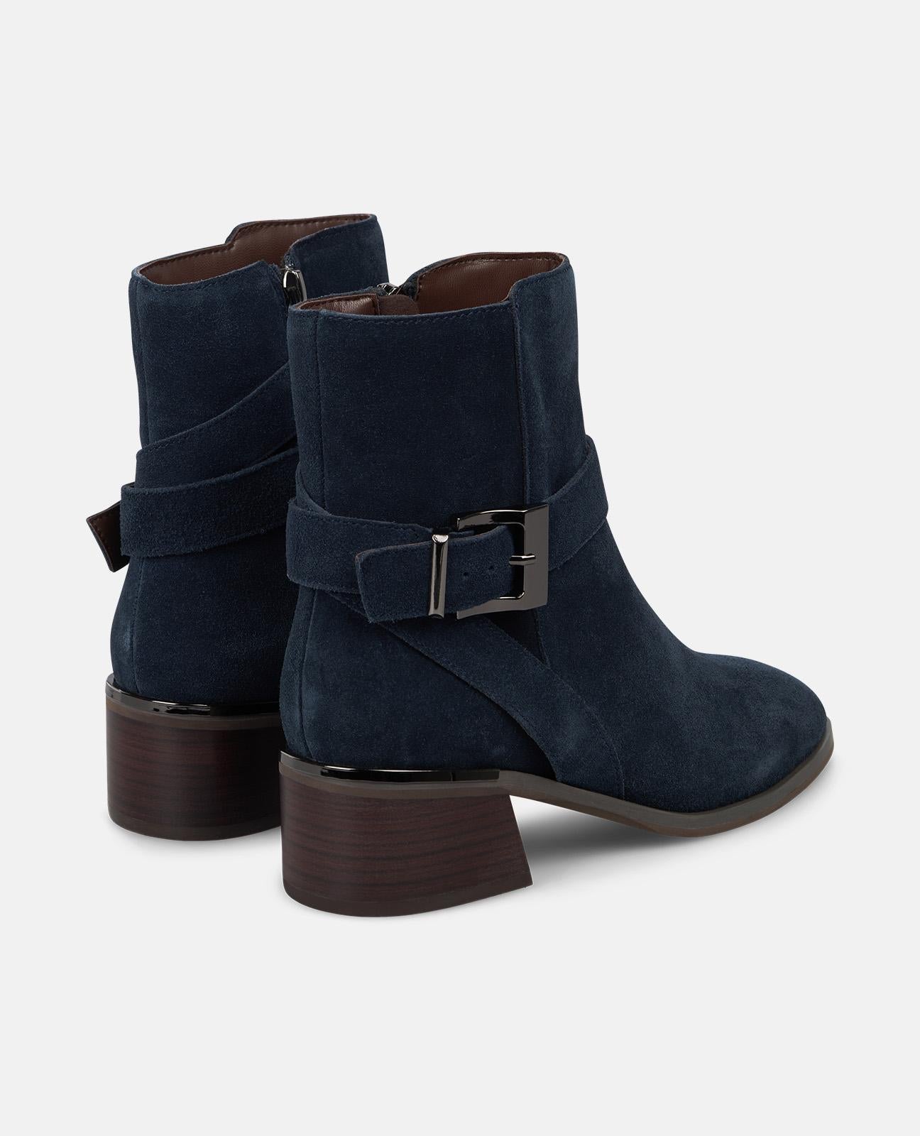 BOTÍN PLANO CON HEBILLA