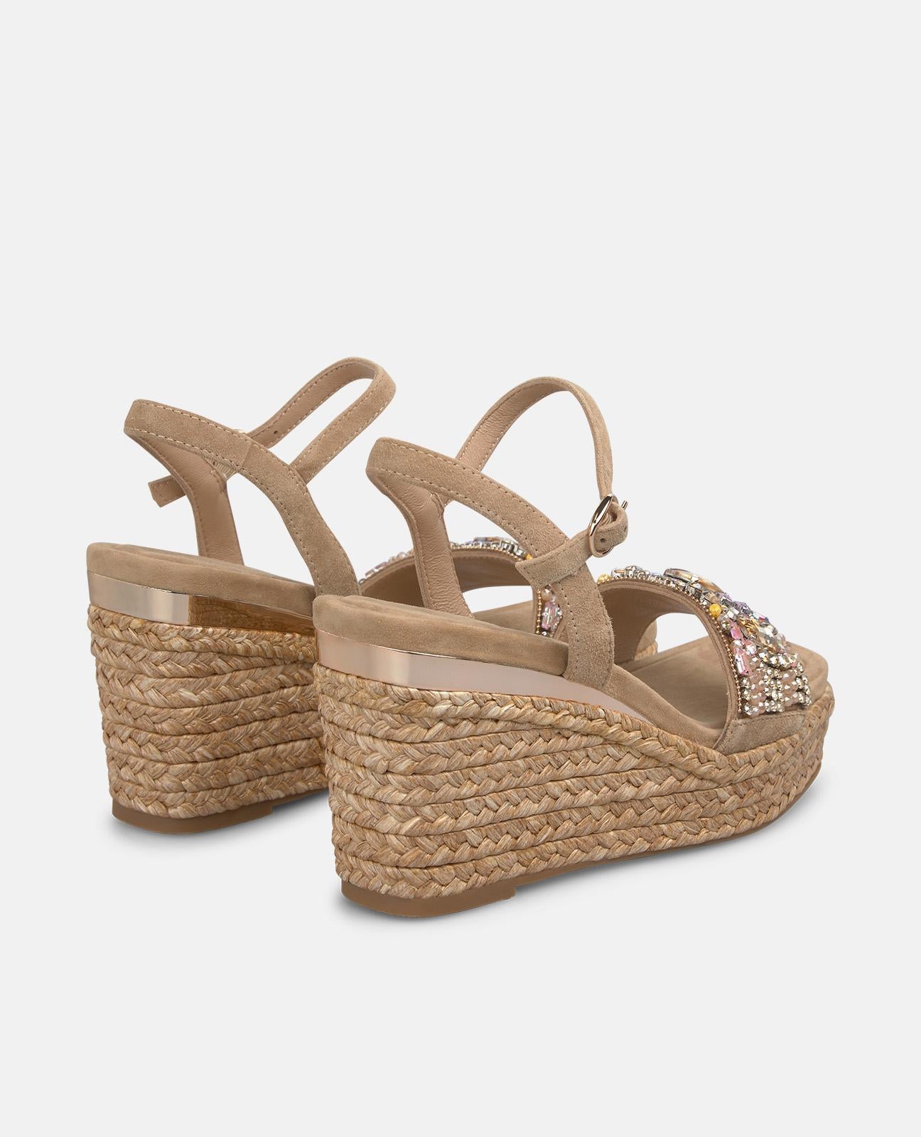 SANDALIA CUÑA ESPARTO TIRA DE PEDRERIA