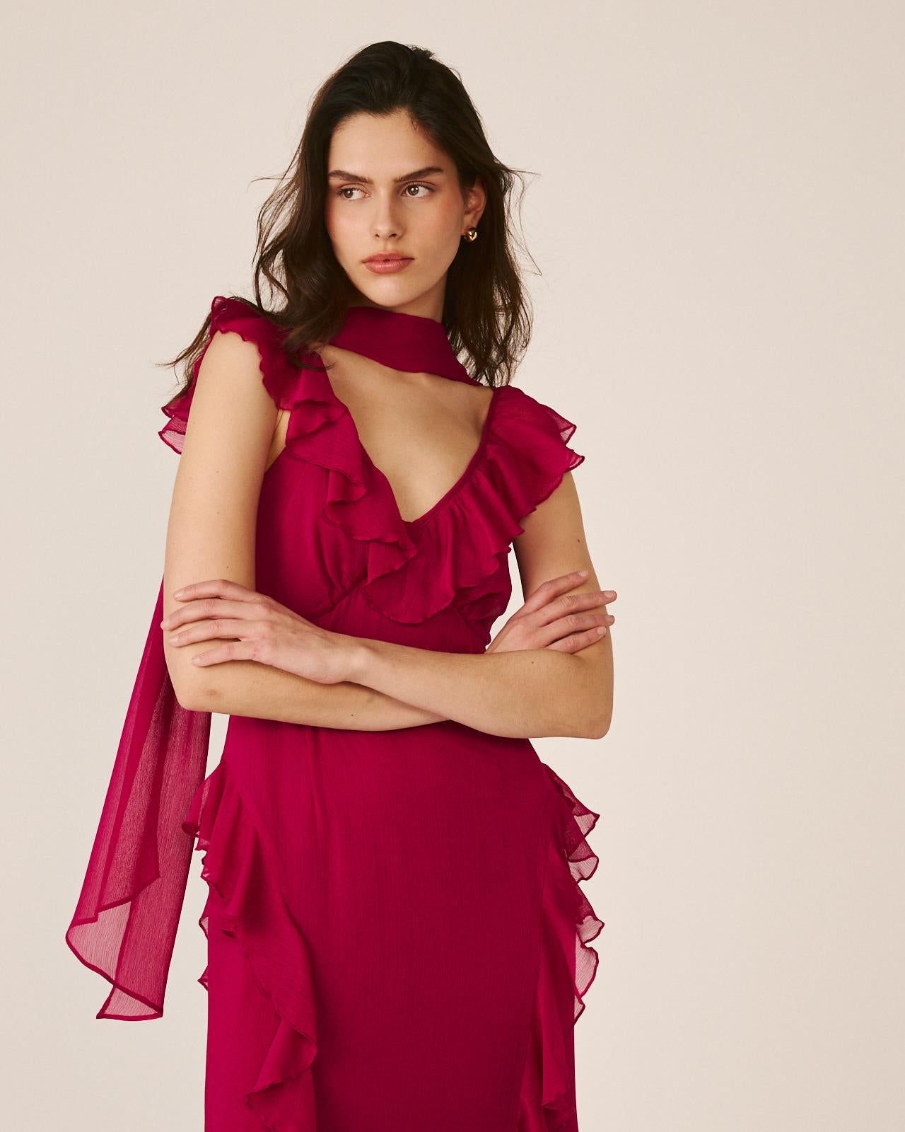 VESTIDO COM VOLANTES