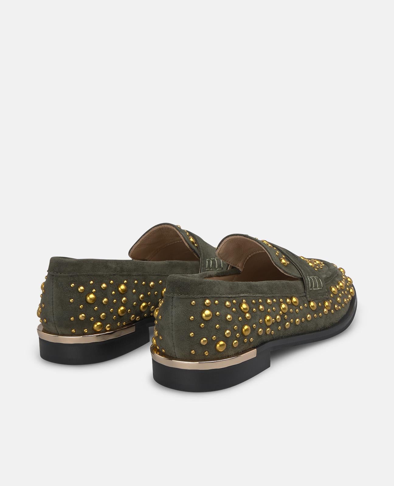 MOCASÍN TACHAS DE PEDRERÍA