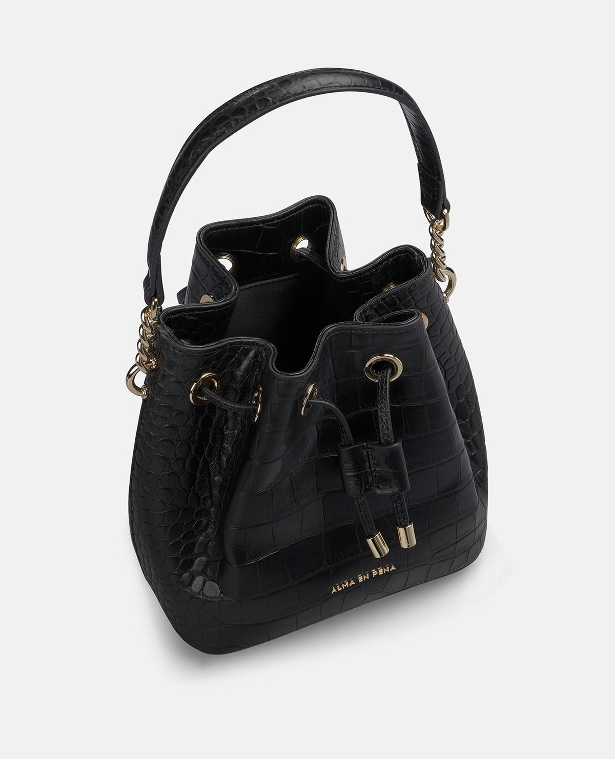 LEATHER BAG BOMBONERA