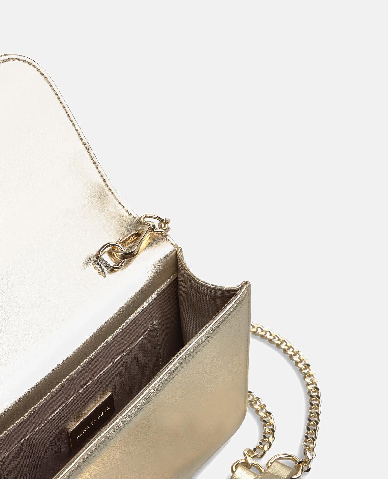 BOLSO TIPO CLUTCH PEDRERÍA