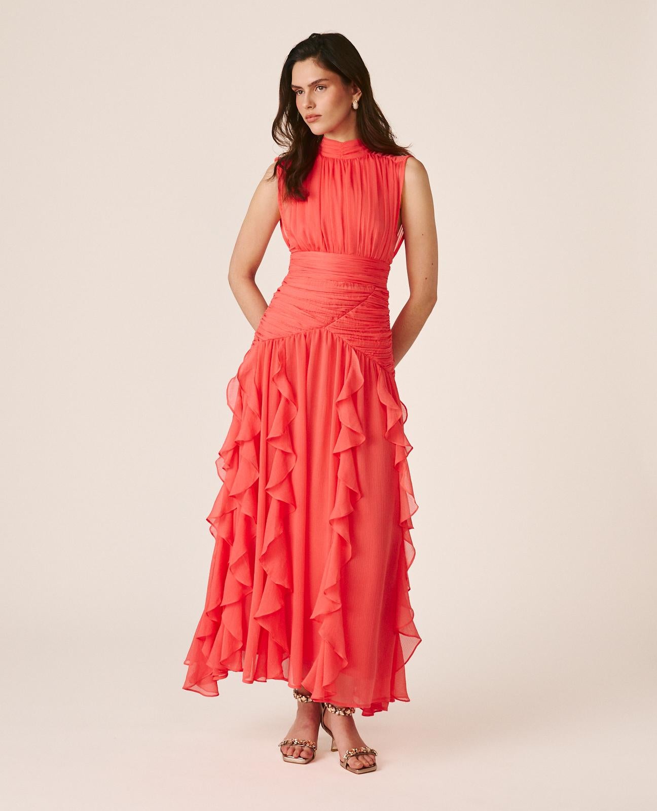 VESTIDO LONGO COM VOLANTES