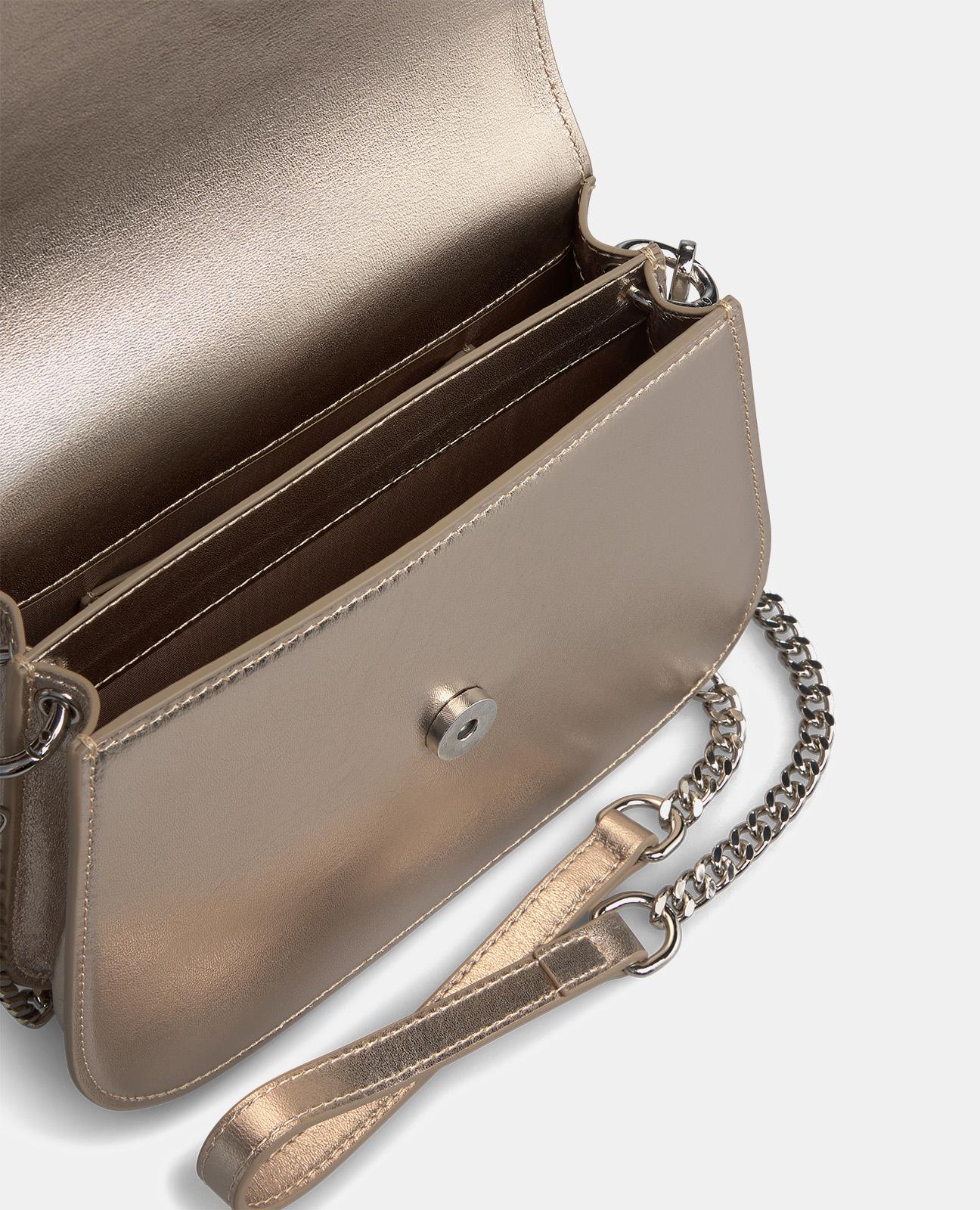 ORNEMENT DE SAC À MAIN