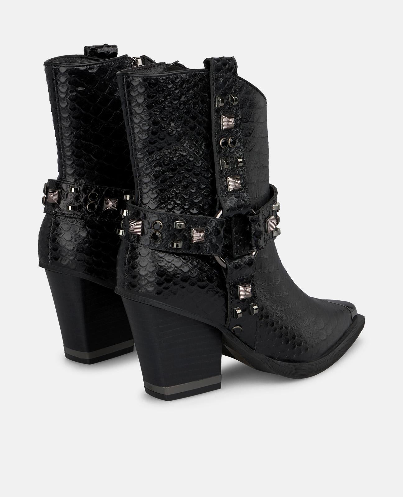 STUDDED ANKLE BOOT WITH METALLIC DETAIL