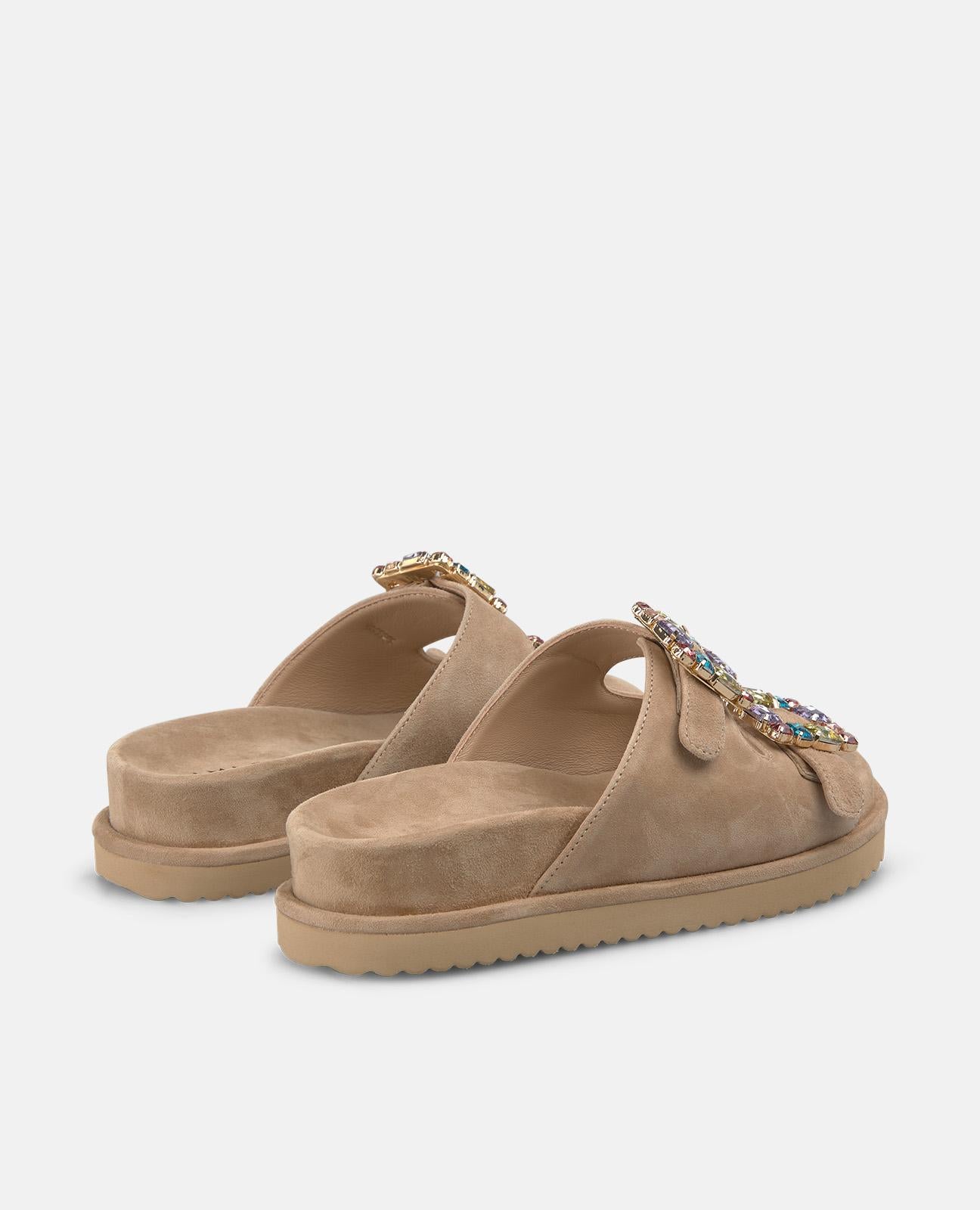 SANDALIA PLATAFORMA HEBILLAS CON PEDRERIA