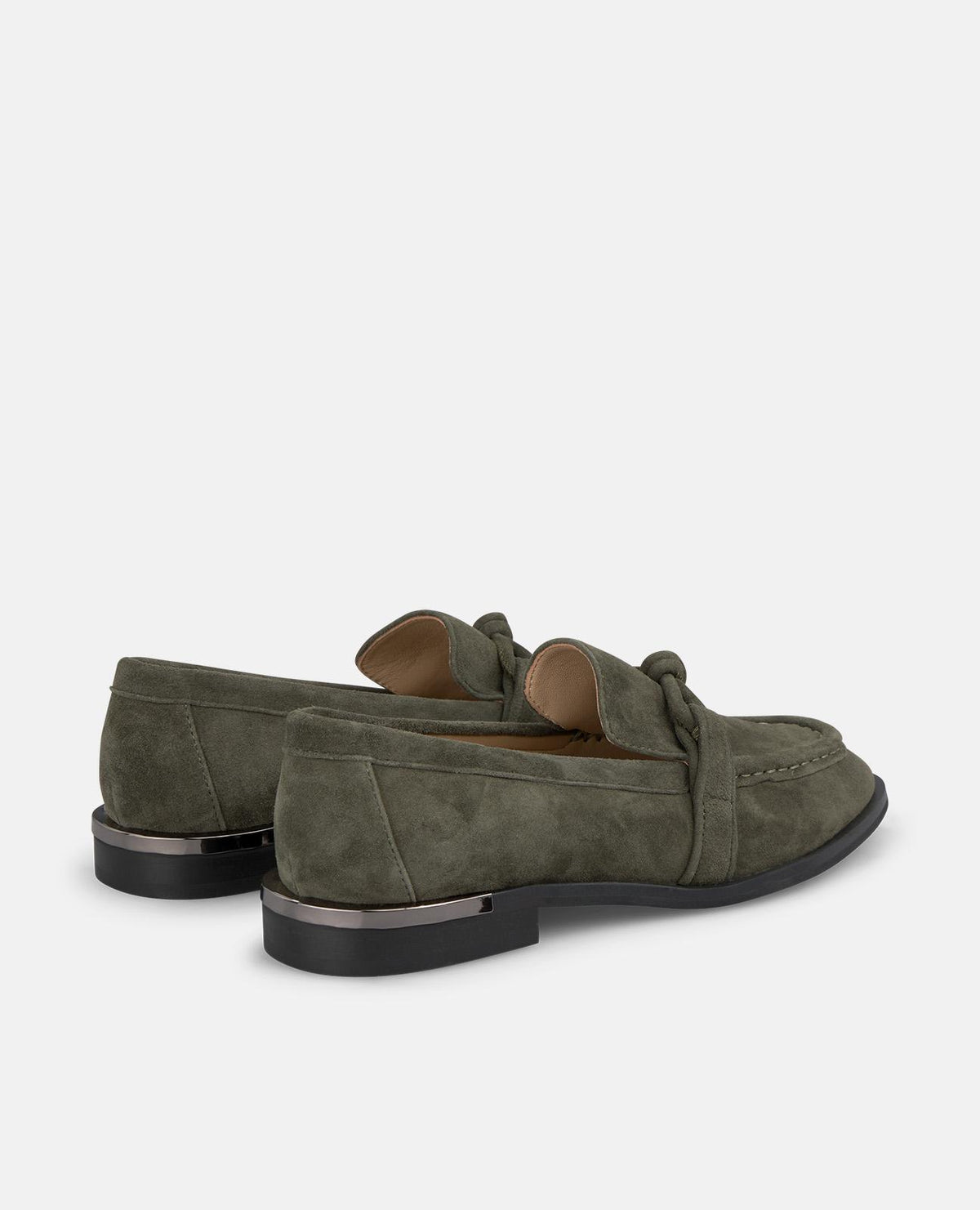 MOCCASIN KNOT DETAIL