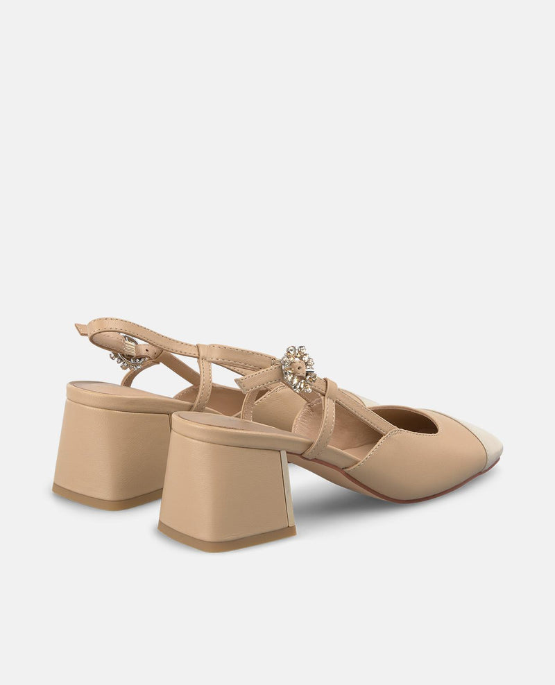 ZAPATO DESTALONADO CON TACON PUNTERA CONTRASTE