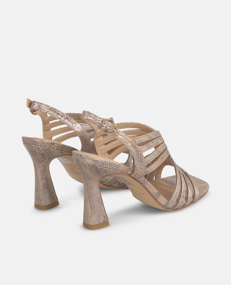 SANDALIA MEDIA MULTIPLES TIRAS