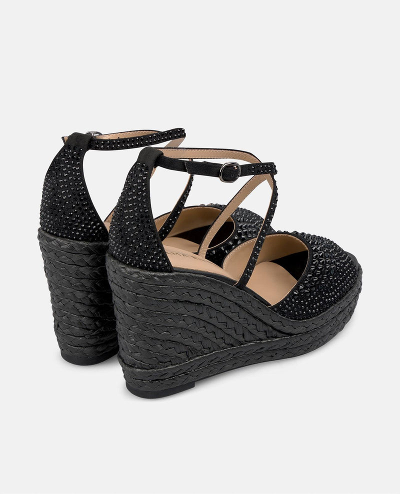 CUÑA CON TIRAS DE PEDRERÍA