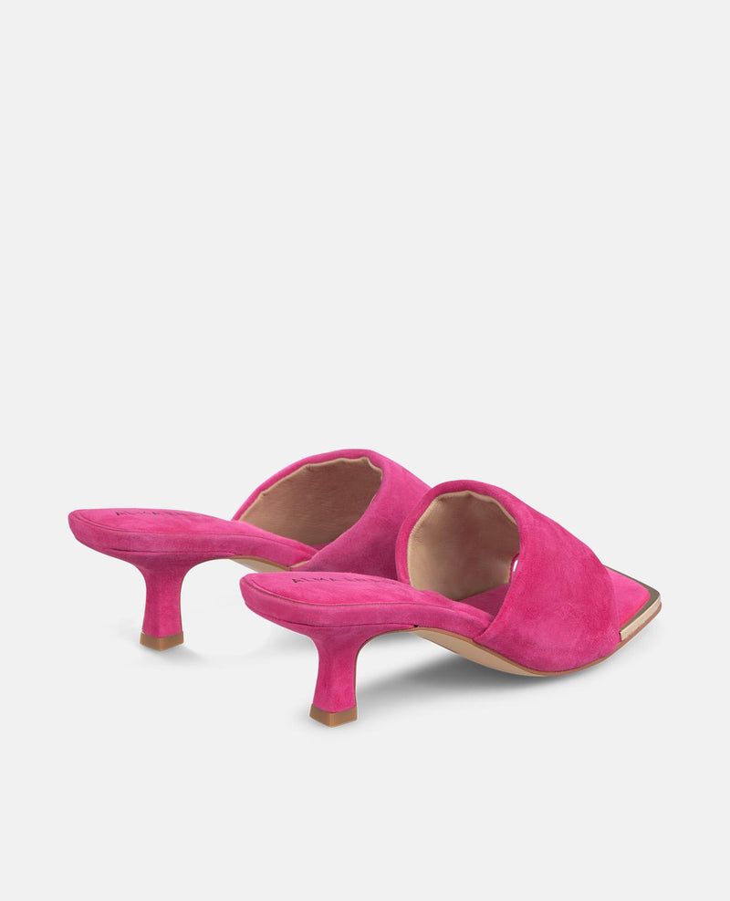 SANDALIA TACON MEDIO TIRA ANCHA