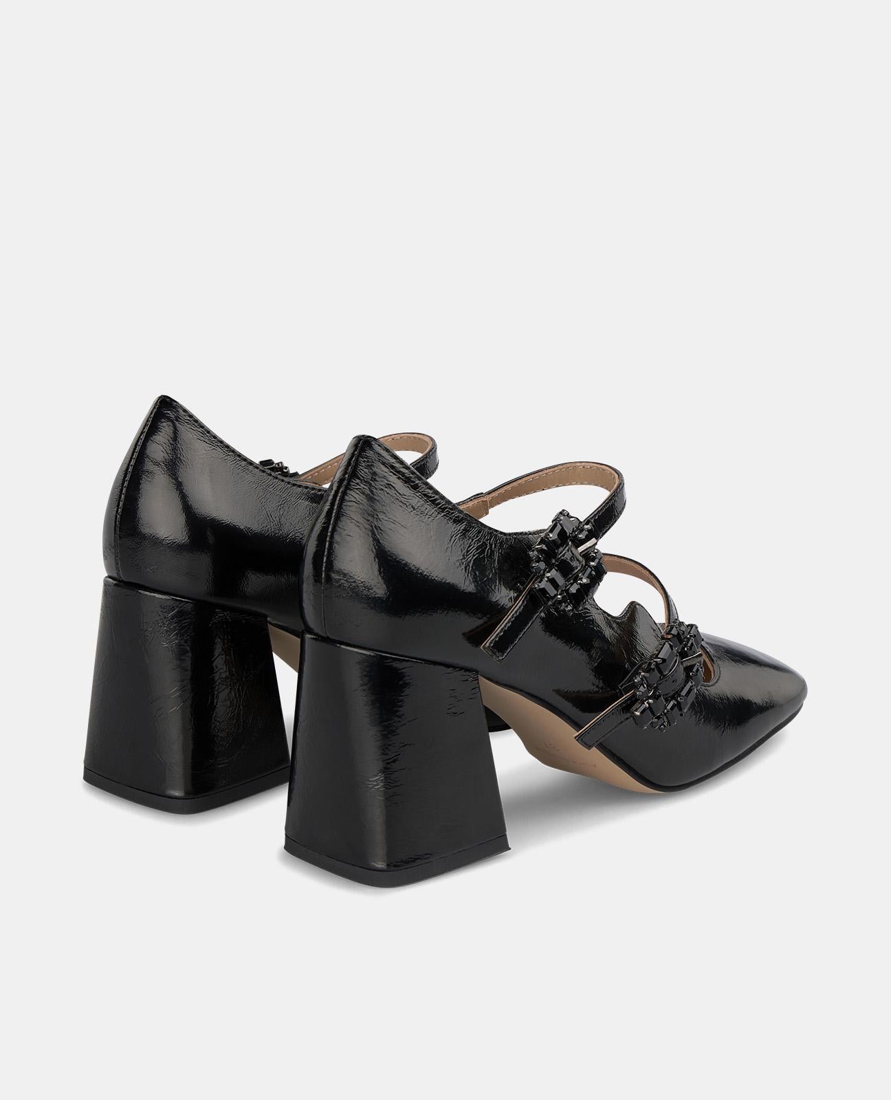 STÖCKELSCHUHE MIT SCHNALLEN