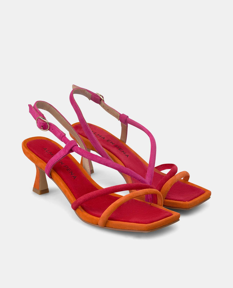 MULTICOLOR STRAPS SANDAL