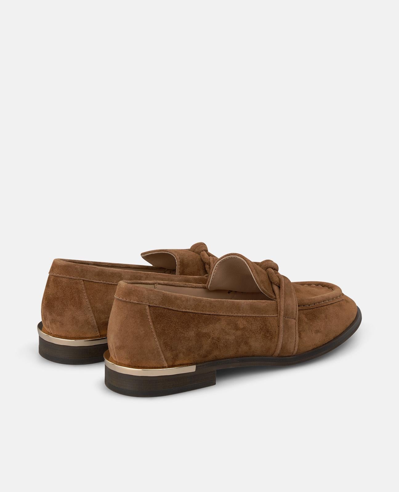 MOCASÍN ANTE CON DETALLE NUDO