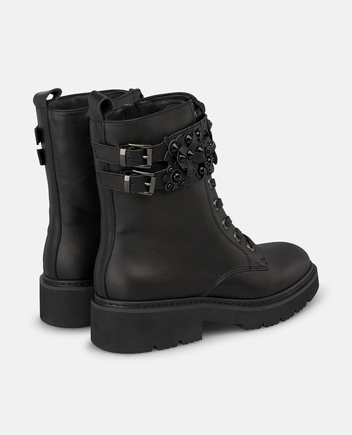BOTA MILITAR EM COURO NAPA METALIZADO