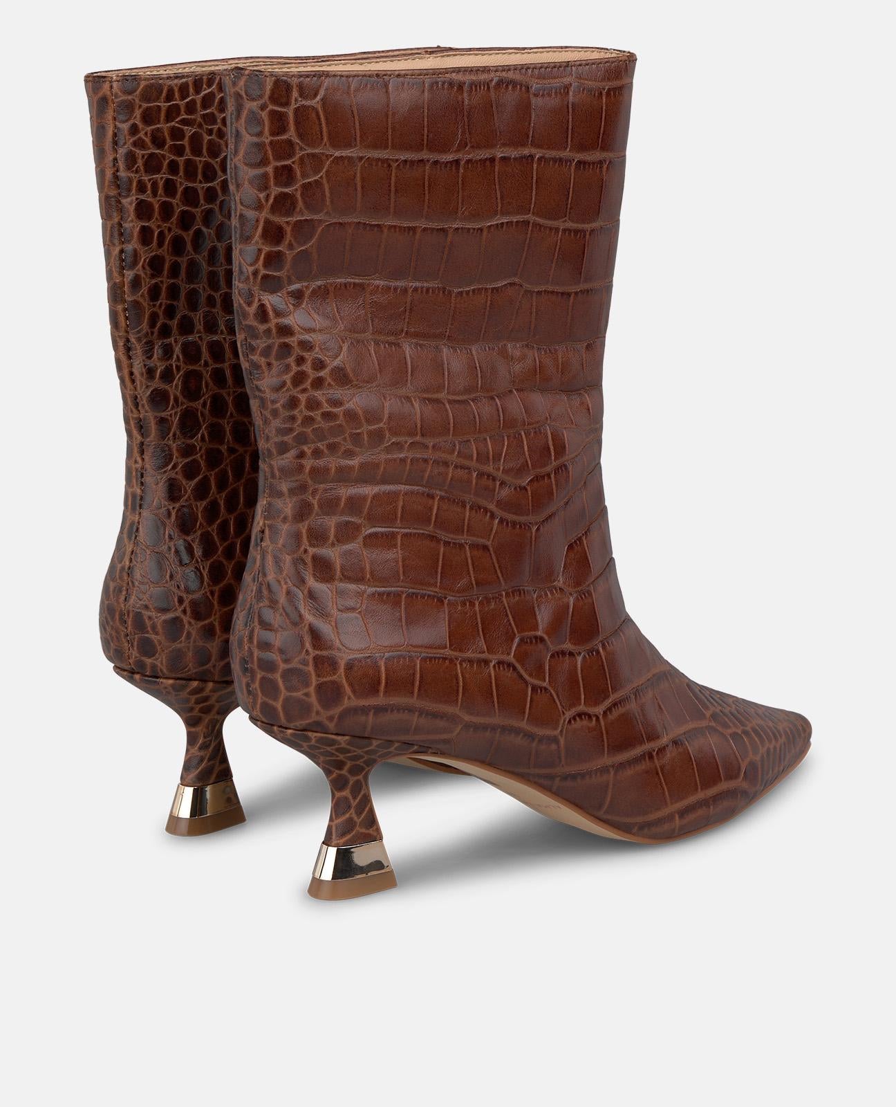 BOTÍN TACÓN METALIZADO