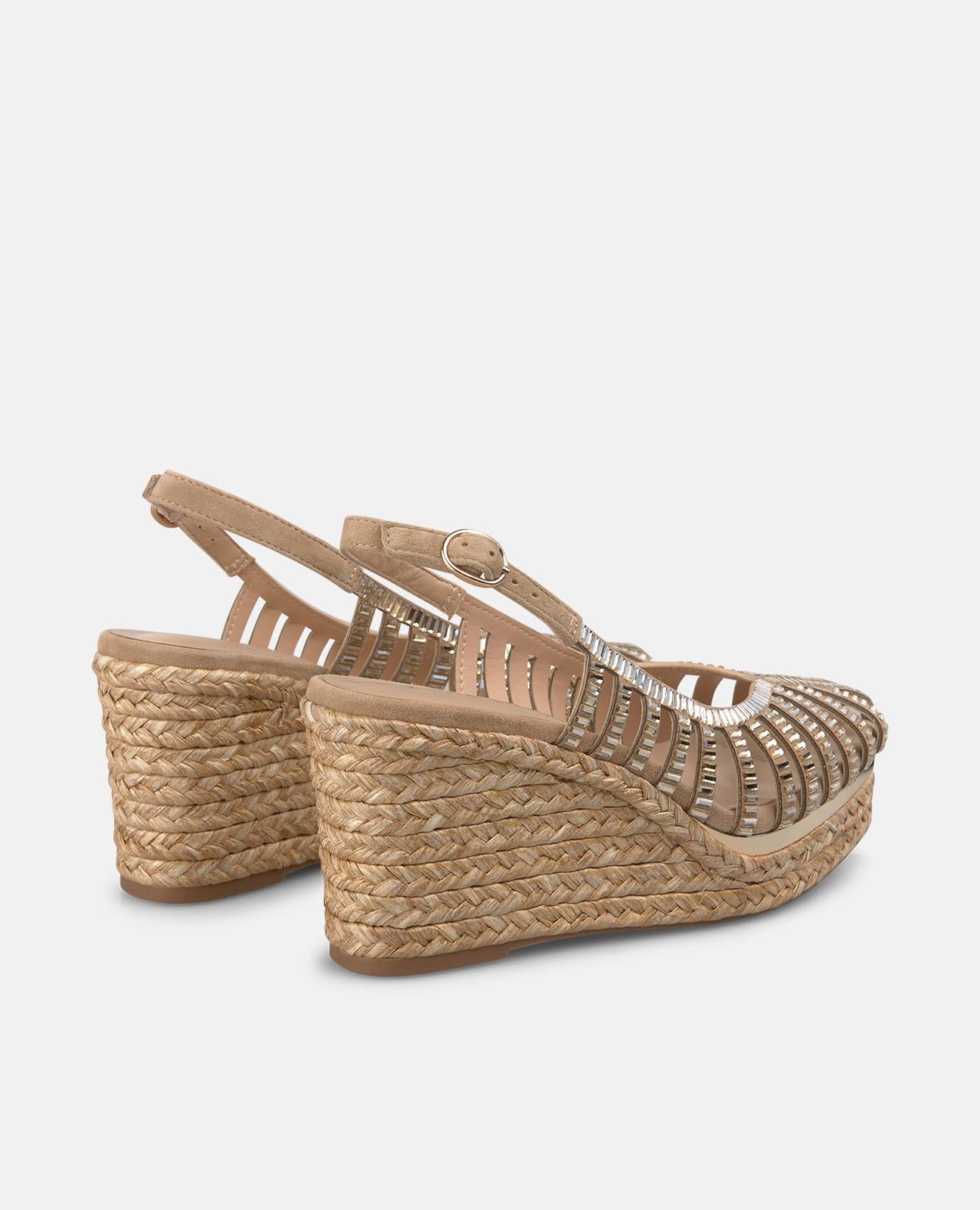 SANDALIA EN REJILLA DE ESPARTO