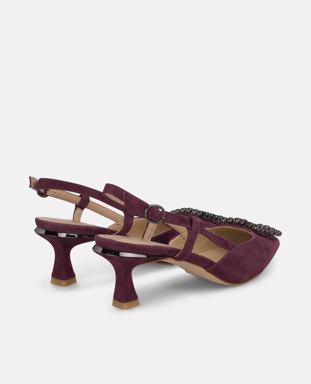 ZAPATO TACÓN BAJO ADORNO