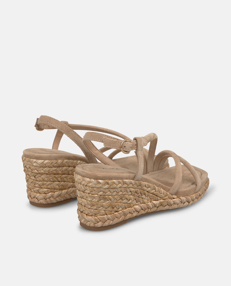 SANDALIA CUÑA TUBULAR