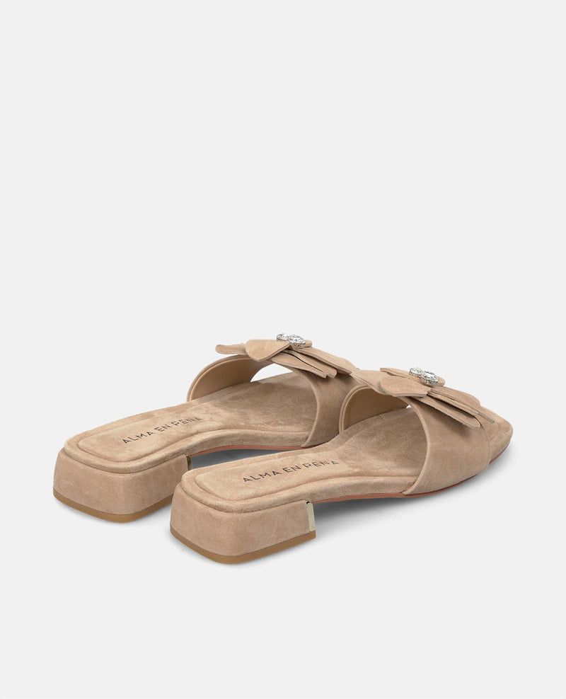 SANDÁLIA TIPO PÁ FLOR