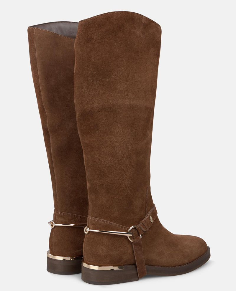 FLACHER STIEFEL MIT METALLIC-DETAILS