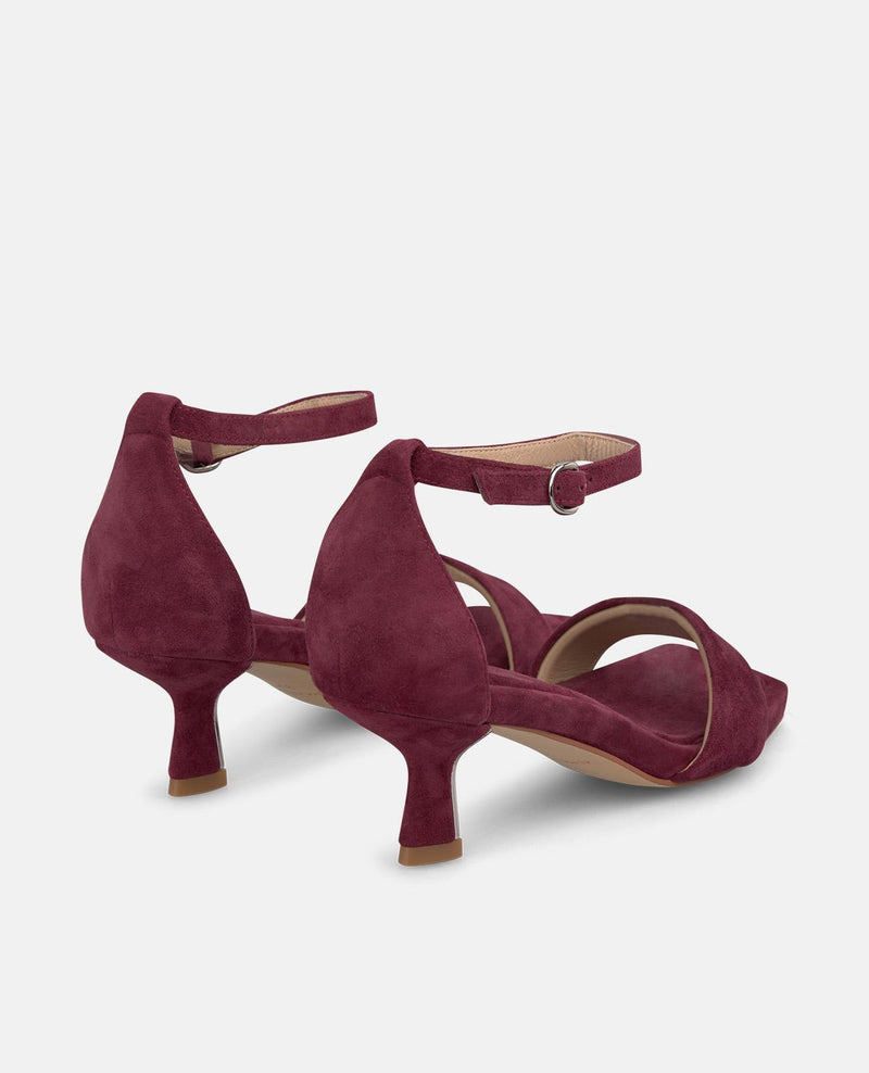 NAPA SANDAL WITH FRONT STRAP
