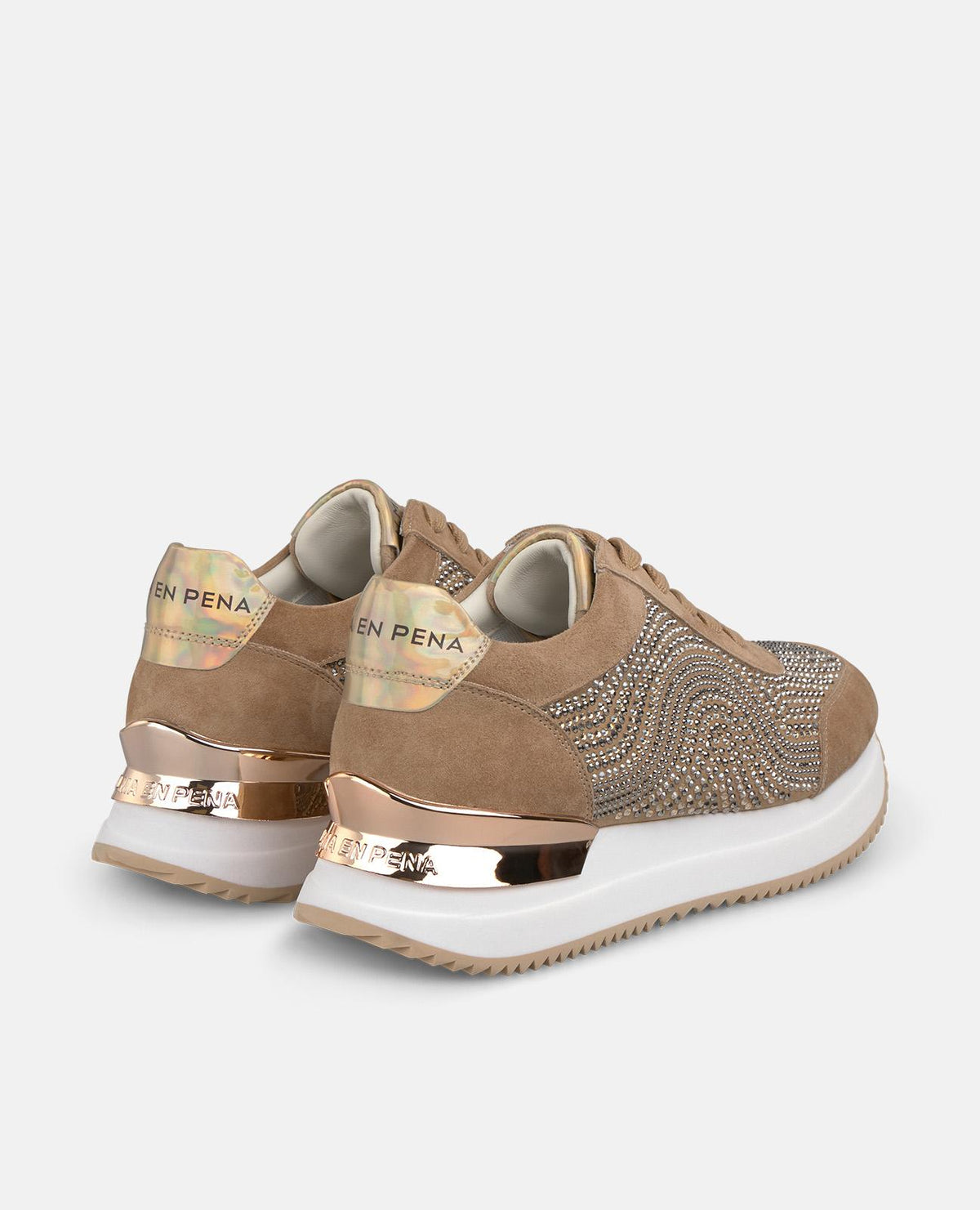 SAPATILHA ESTAMPADA COM STRASS