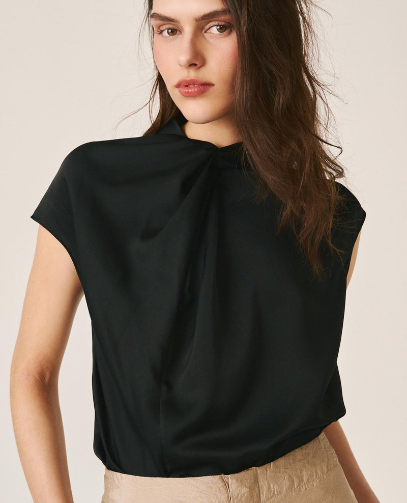 BLUSA LISA SATÉN