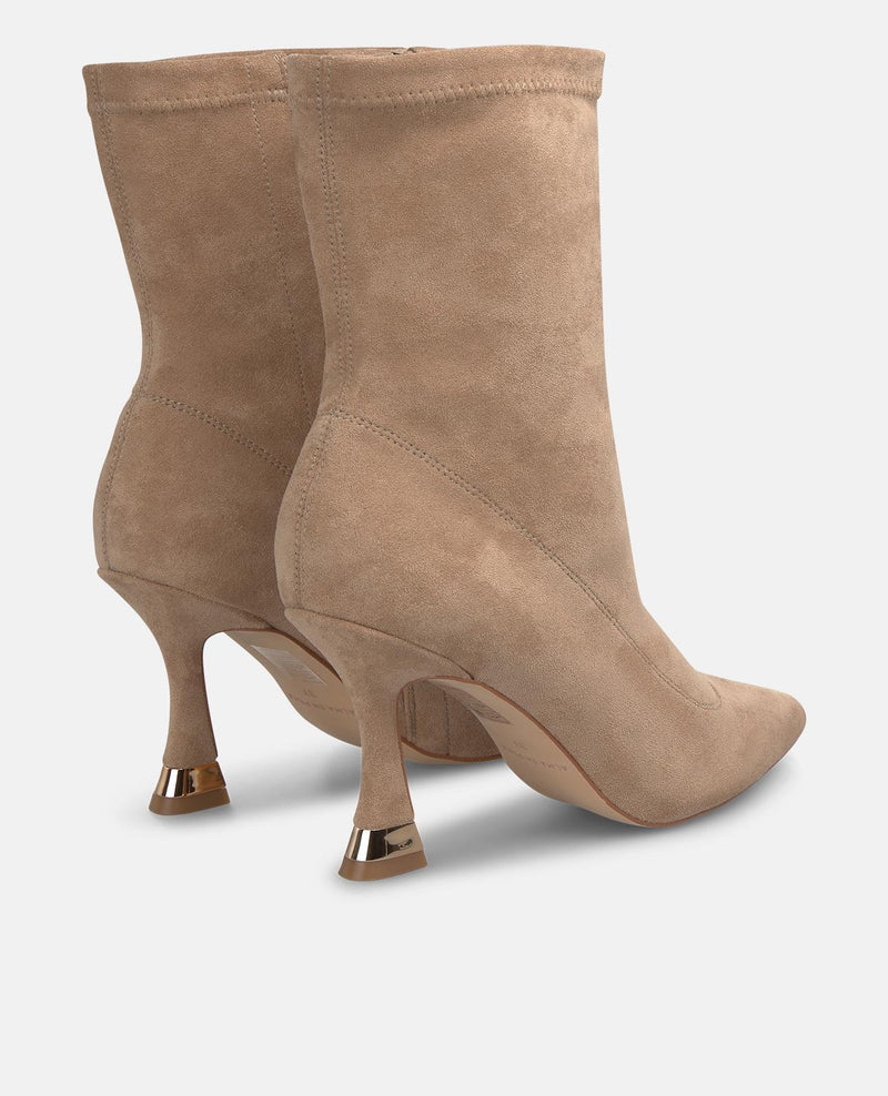 BOTÍN AJUSTADO TACÓN AGUJA