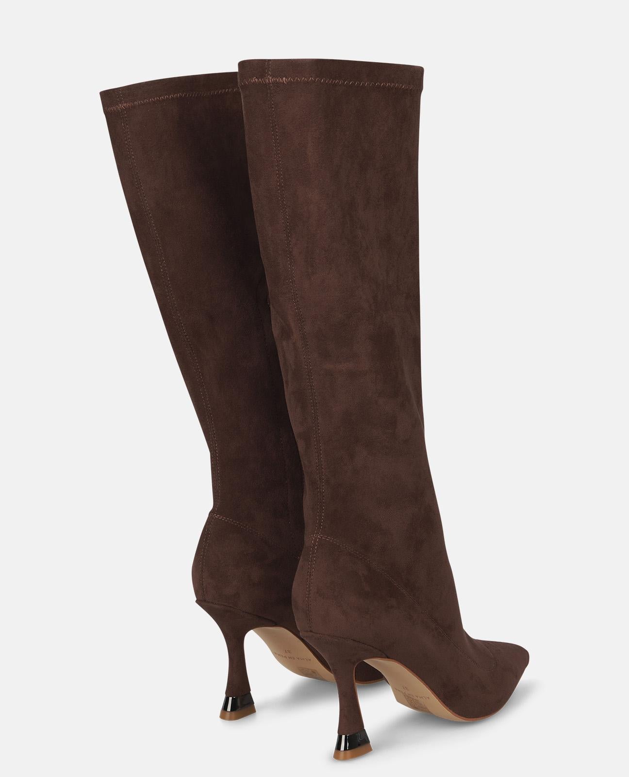 BOTA DE SALTO AGULHA