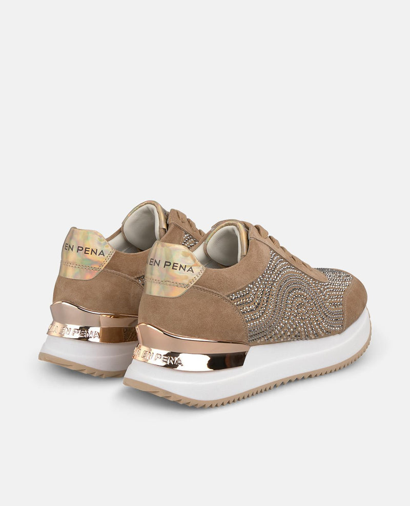 SNEAKER ESTAMPADA PEDRERÍA