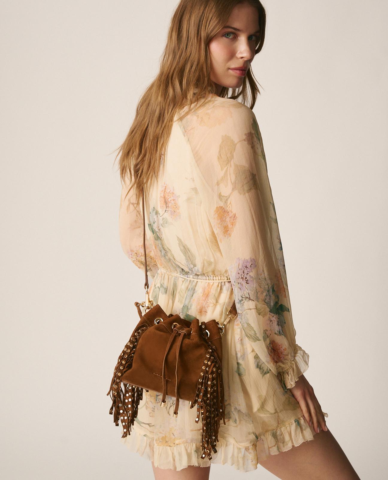 BOLSO DETALLES METÁLICOS