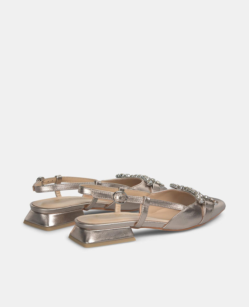 ZAPATO PLANO ESTRIBO