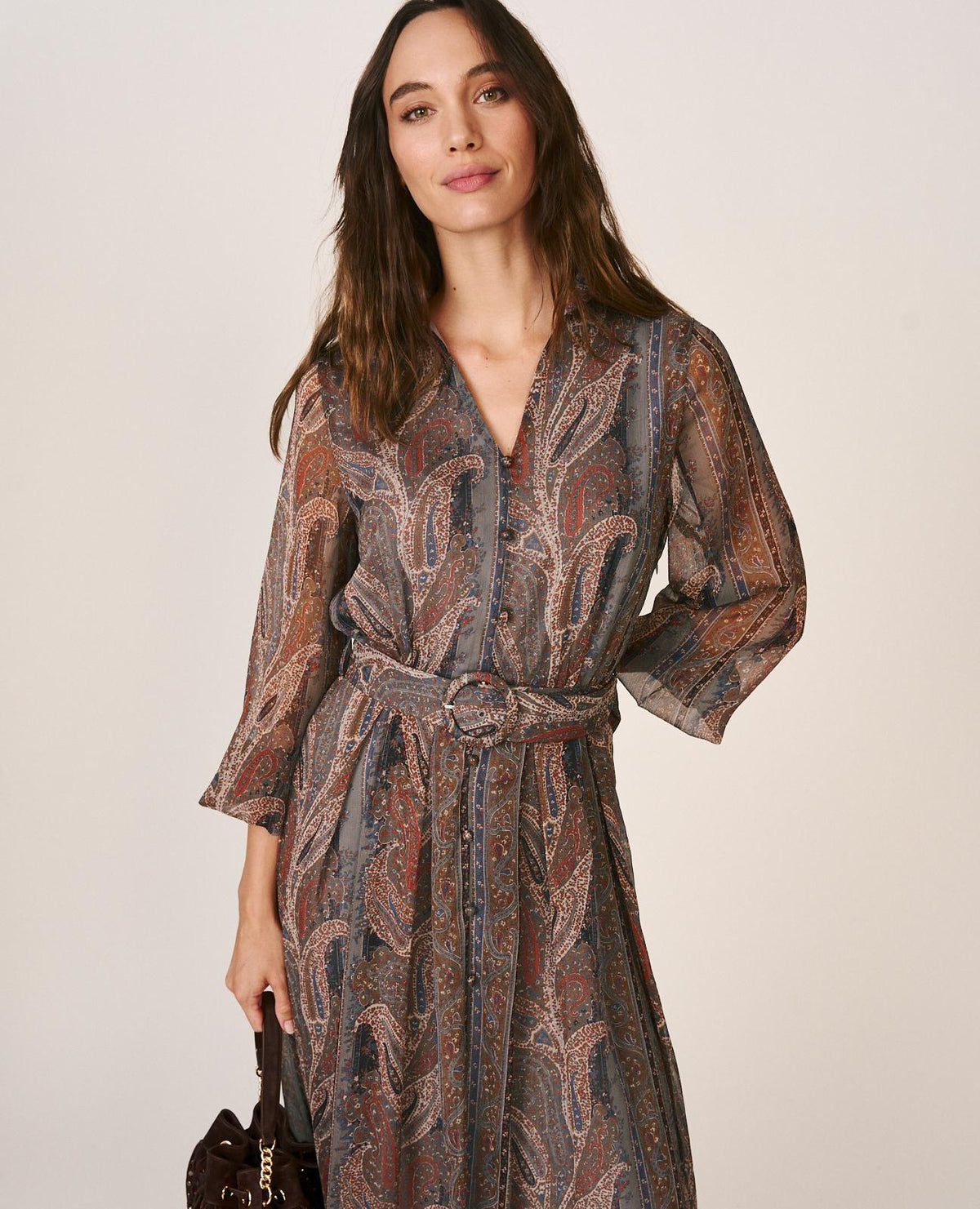 VESTIDO MIDI GASA PAISLEY