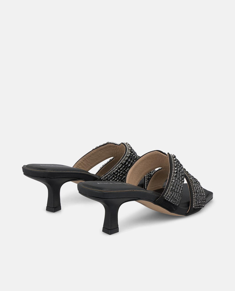 SANDALIA DOBLE TIRA PEDRERIA