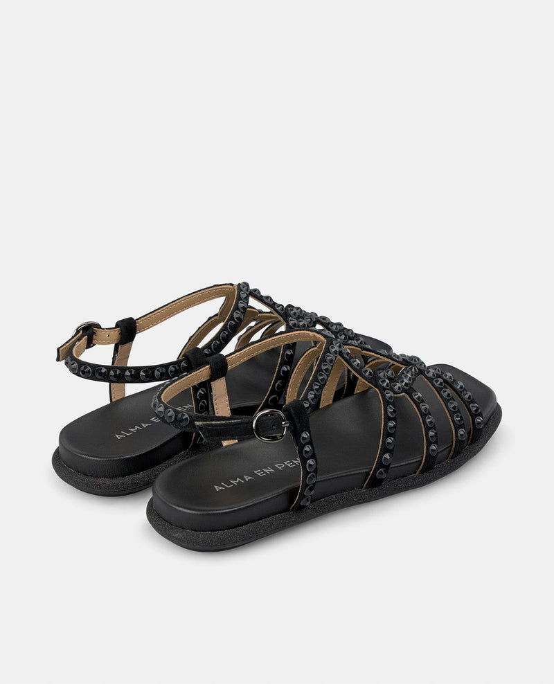 FLAT SANDAL WITH SHINY STRAP