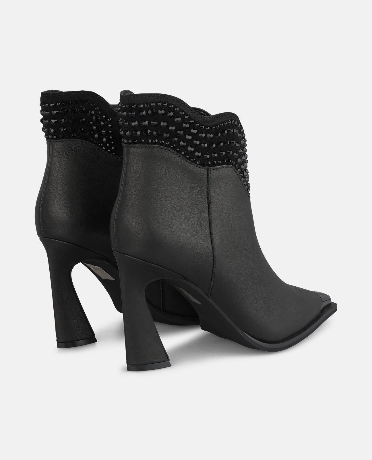 BOTÍN PEDRERÍA TACÓN