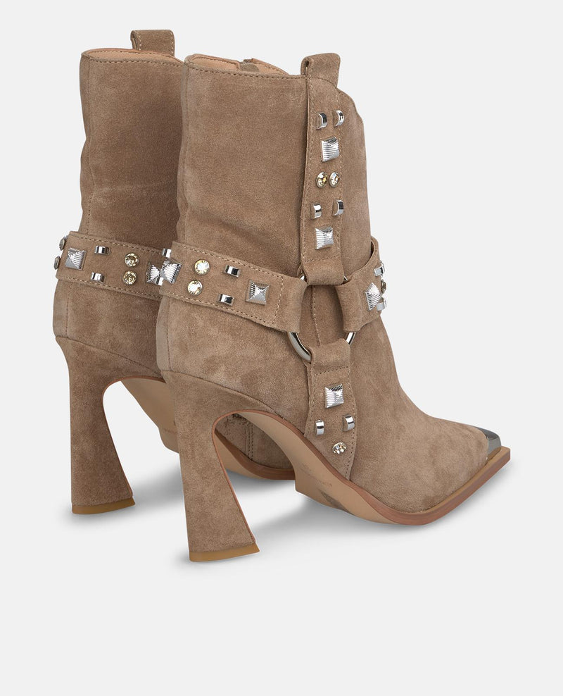 BOTÍN TACHAS METALIZADO