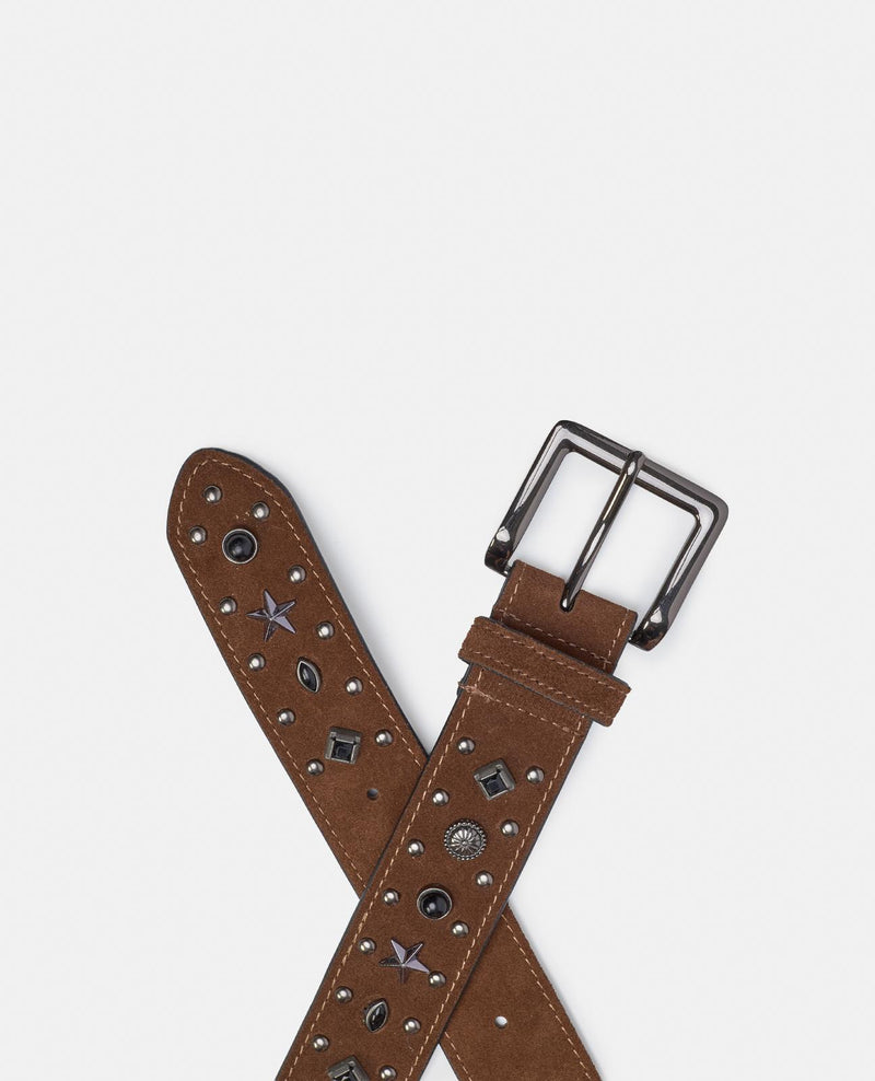 CINTURÓN DETALLE TACHAS