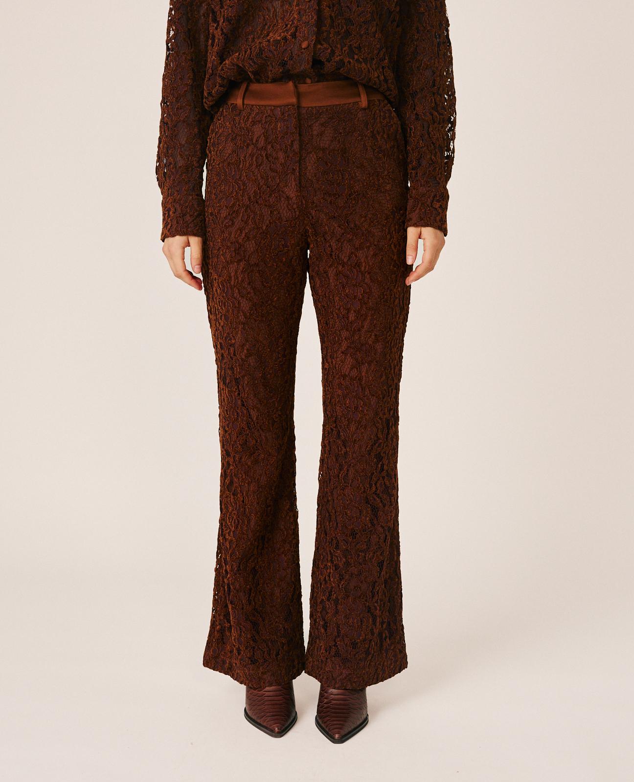 PANTALÓN FLARE ENCAJES